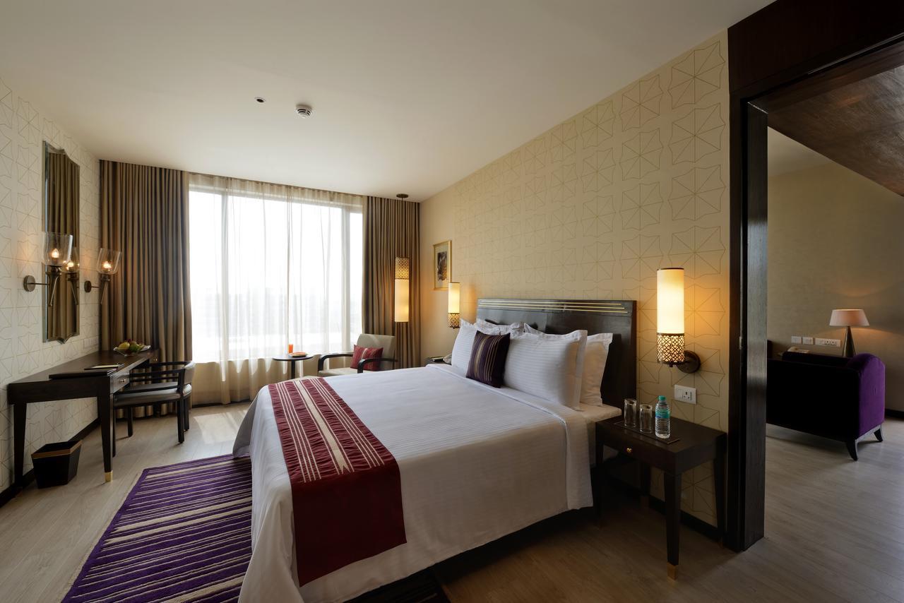 Marasa Sarovar Premiere Tirupati Cameră foto A room at the Taj Bengal